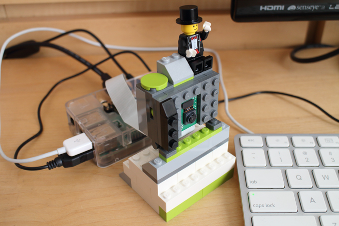【Raspberry Pi】LEGOでPiカメラのケースを作る