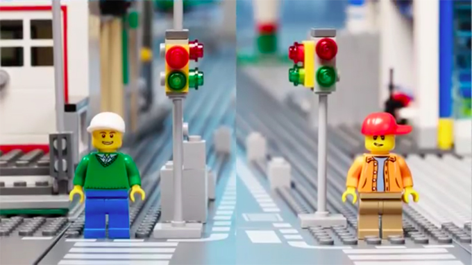LEGO公式の交通安全コマ撮り動画