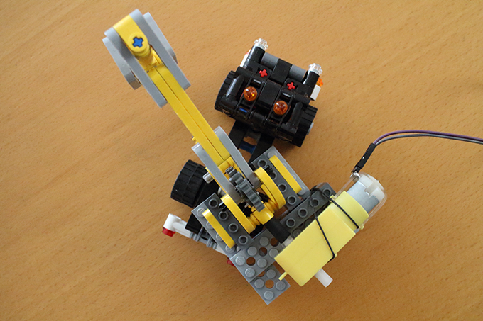 【LEGO & Scratch】「高所作業車 42031」 をScratchで動かしてみた